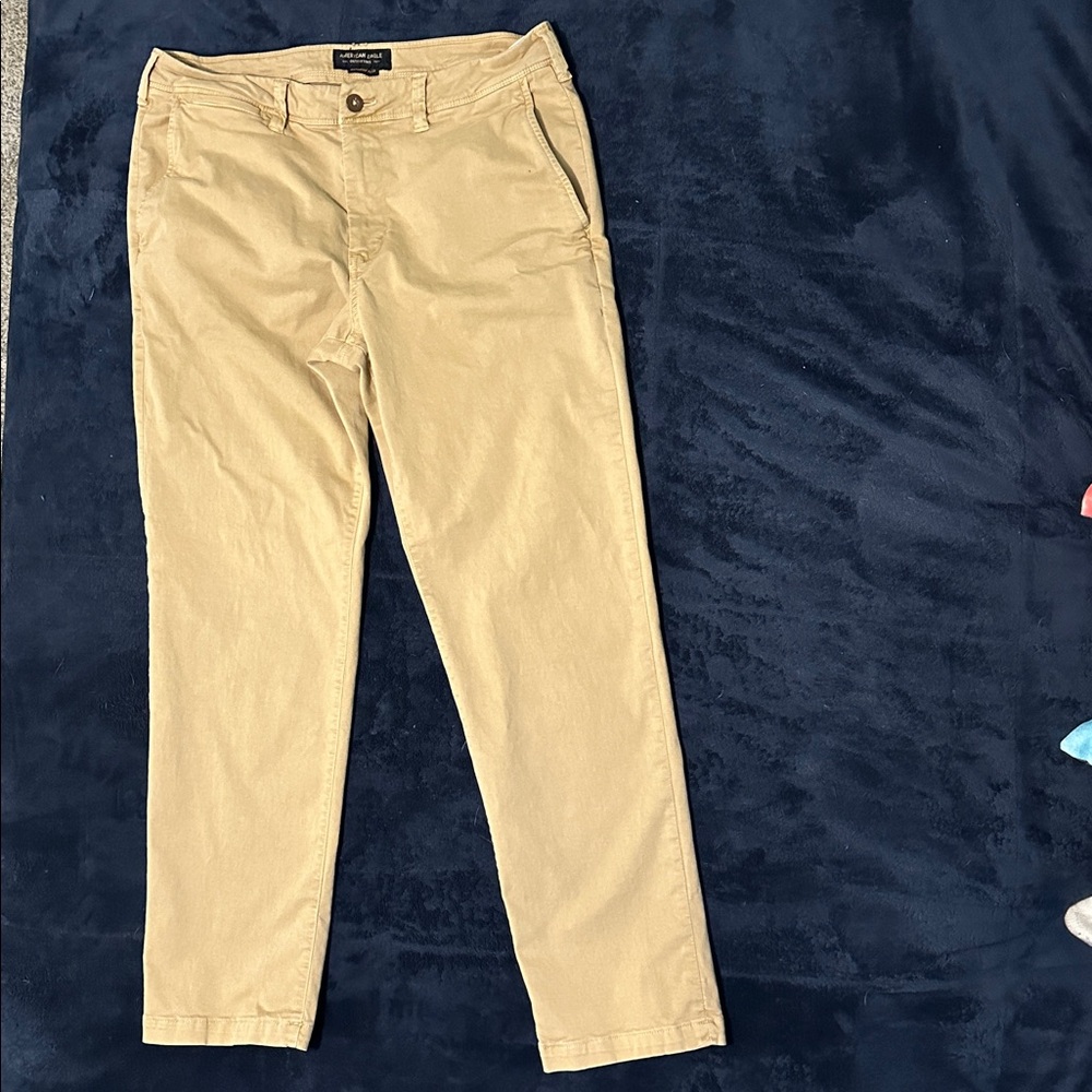 American Eagle Outfitters Men's Tan Chinos